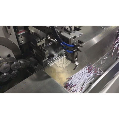 Extrémité deux étamant la machine de rabattement de fil